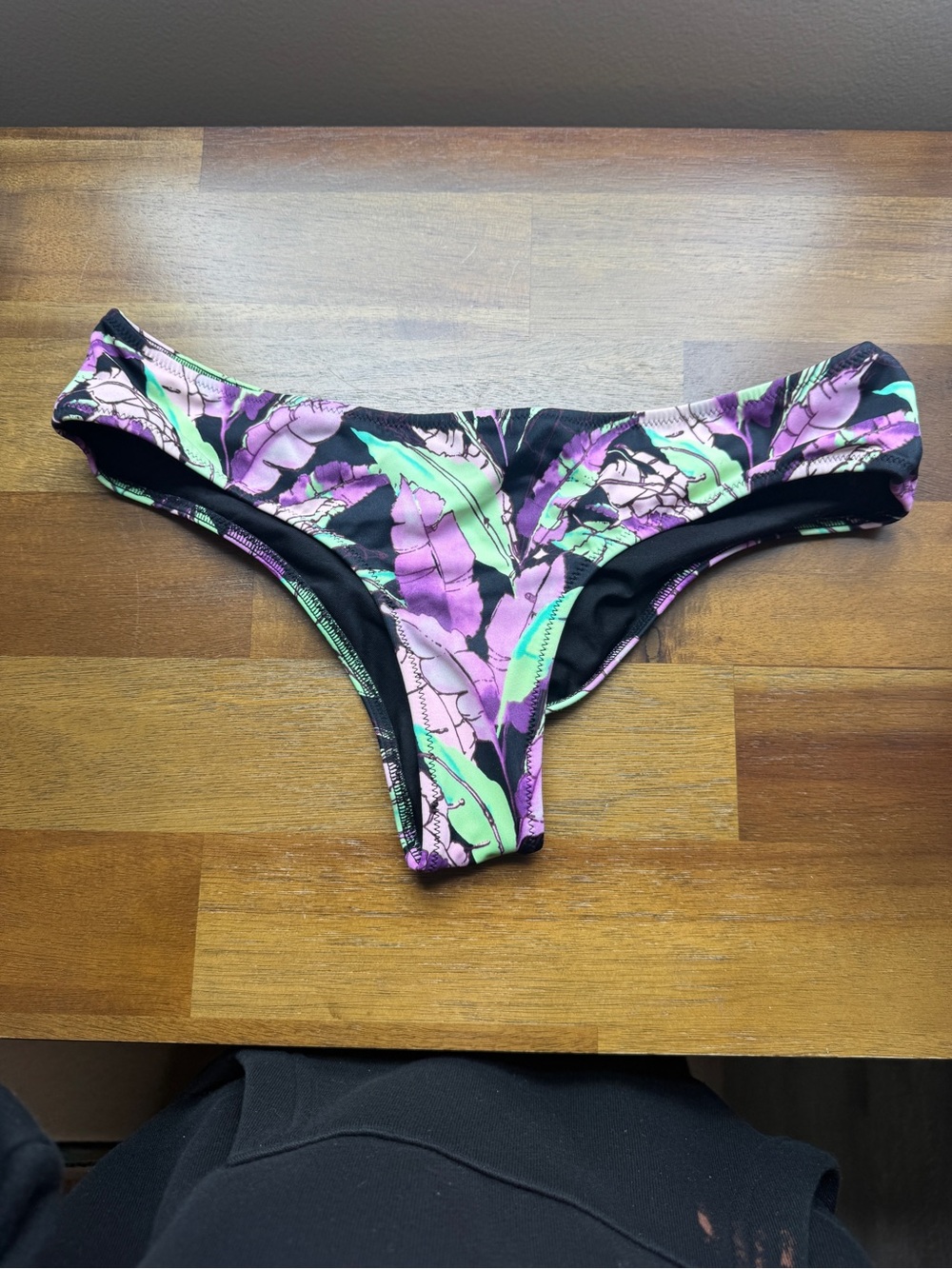 Vintage Victorias Secret  Cheeky Jungle Bikini Bottoms XS